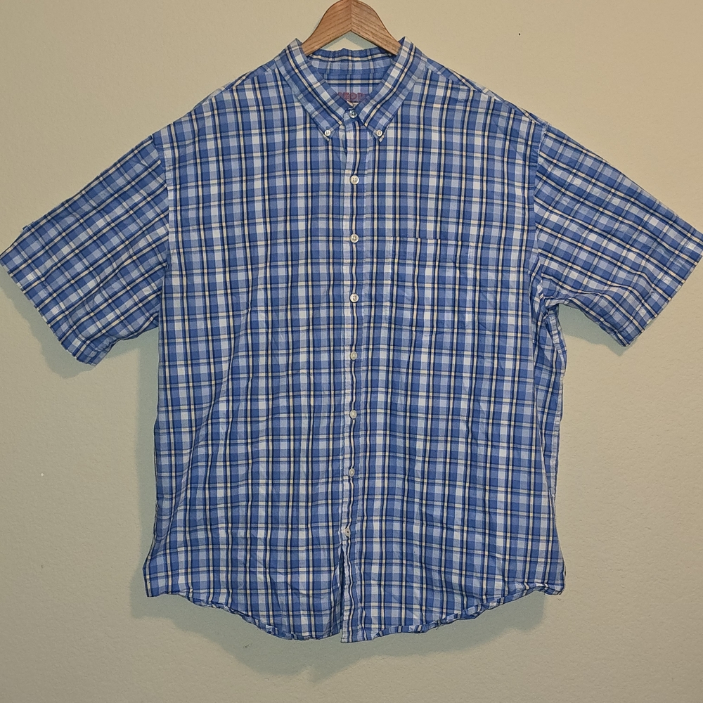 Izod Men's Blue and White Checkered Shirt